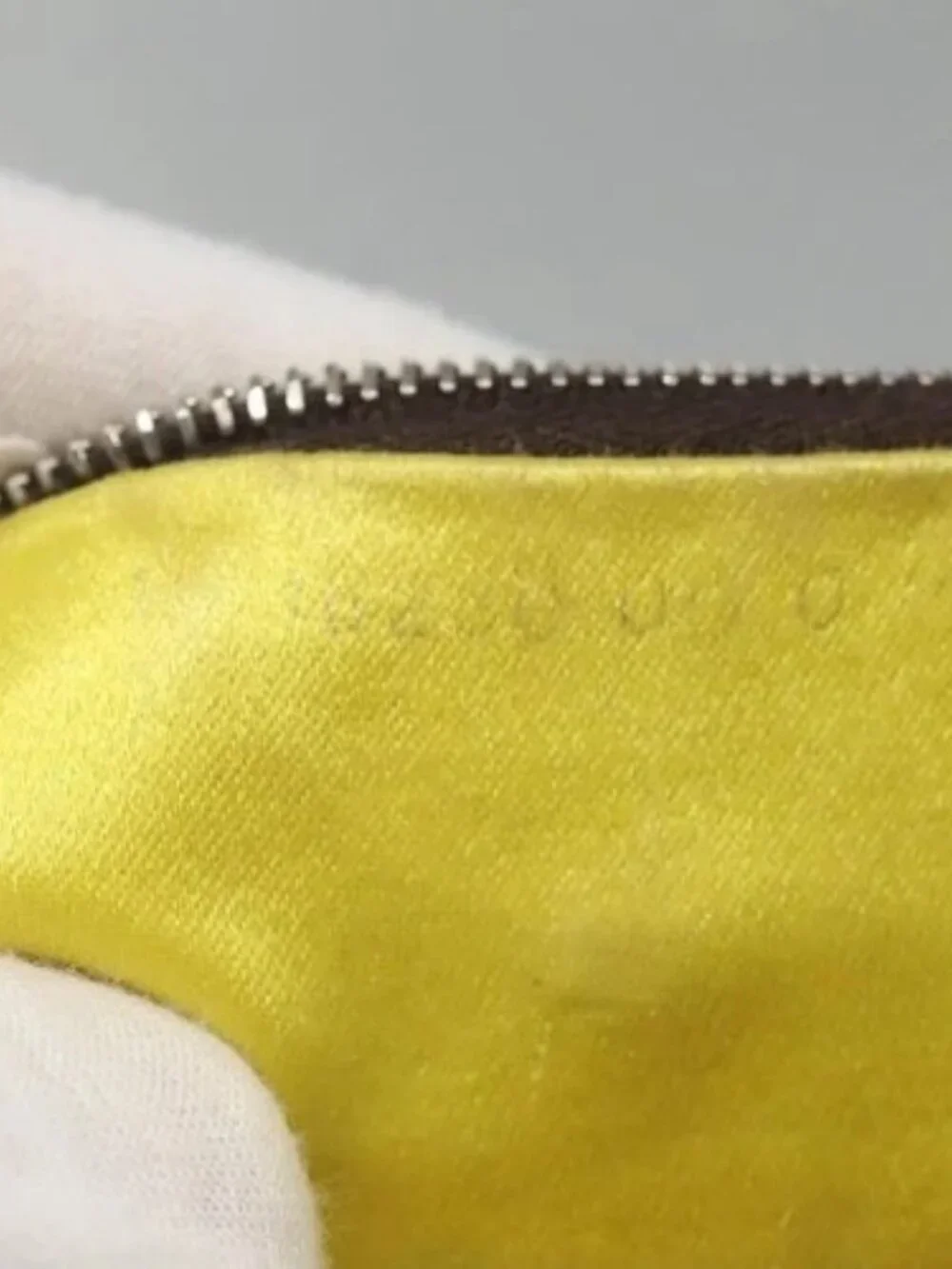 FENDI Shoulder Bag Wool Yellow Auth BD1221 - Picture 11 of 16